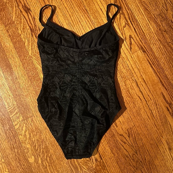 Liz Claiborne black bathing suit- size 10 - Picture 2 of 4